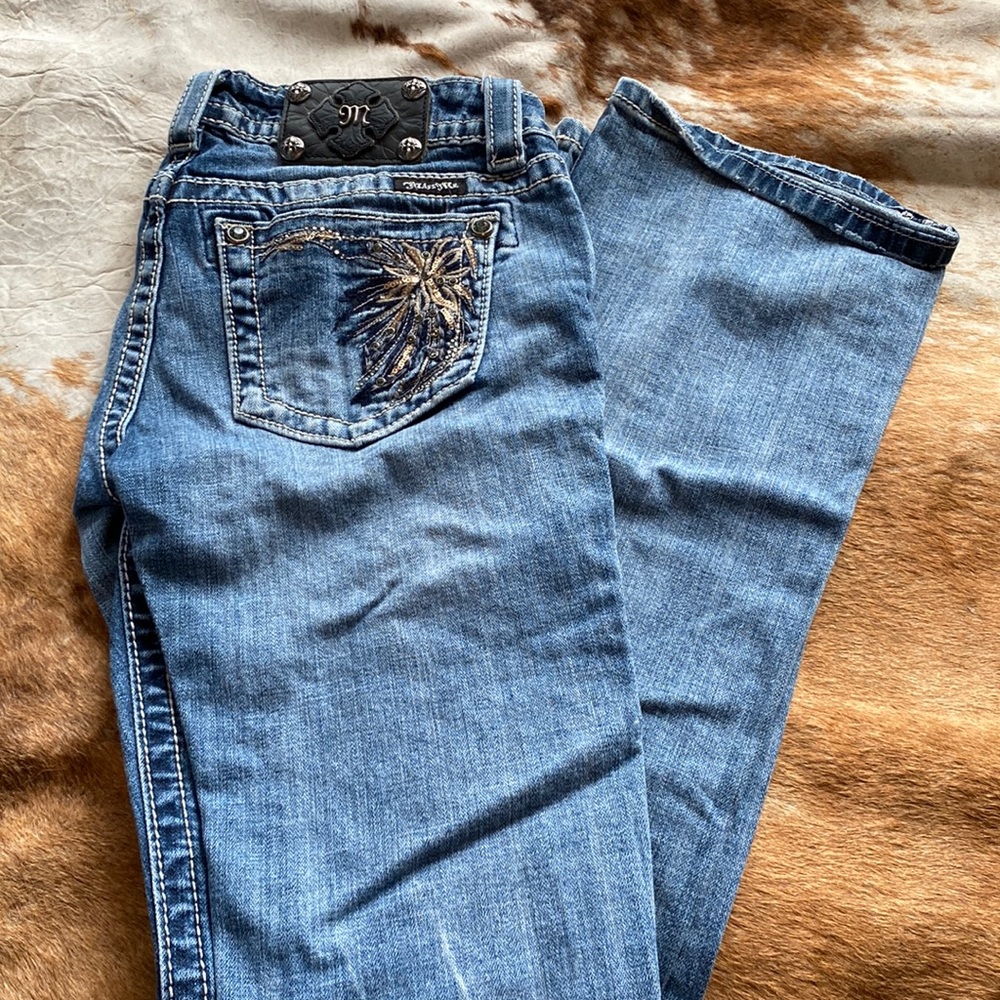 Miss me jeans size 27, bootcut kinda worn
